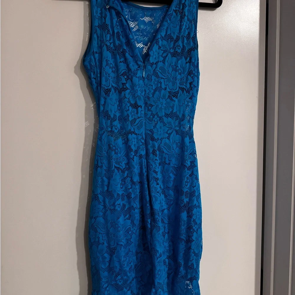 bebe blue lace mini dress - Picture 7 of 9